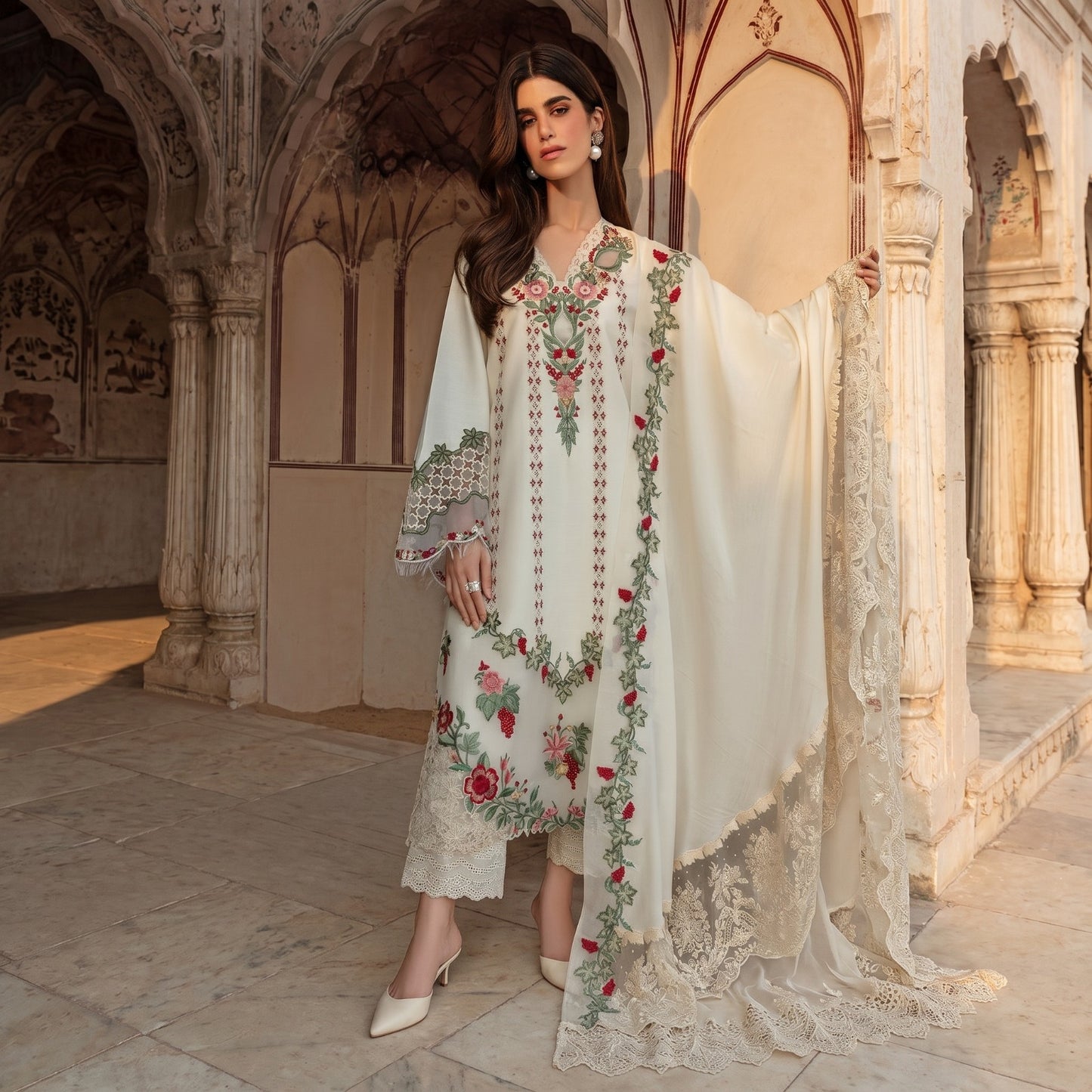 CRIMSON LAWN EMBROIDERED UNSTITCHED 3pc
