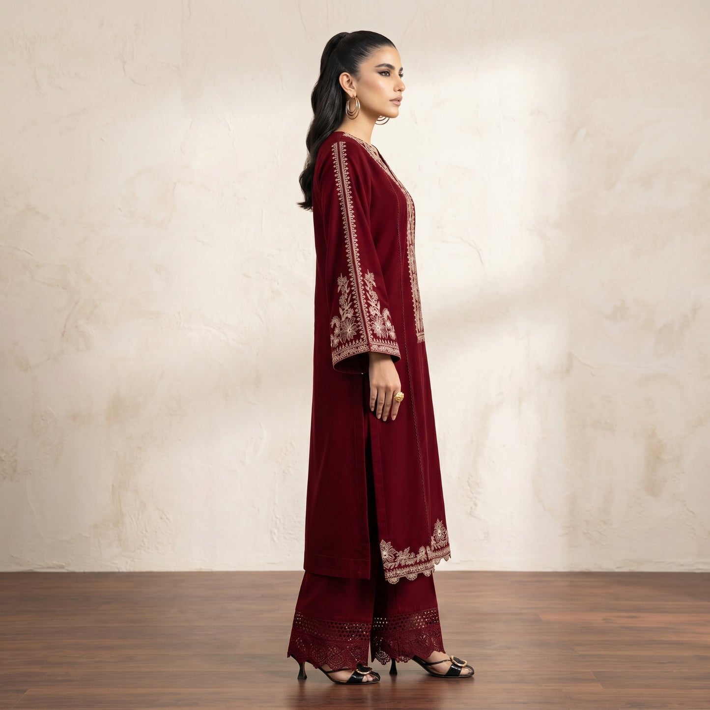 SAPPHIRE LAWN EMBROIDERY UNSTITCHED 2pc